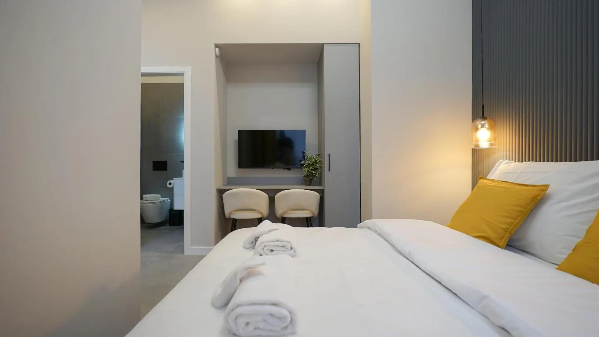 S7 - Sip Downtown Hideaway - Best Location By Bqa Budapest Hungary