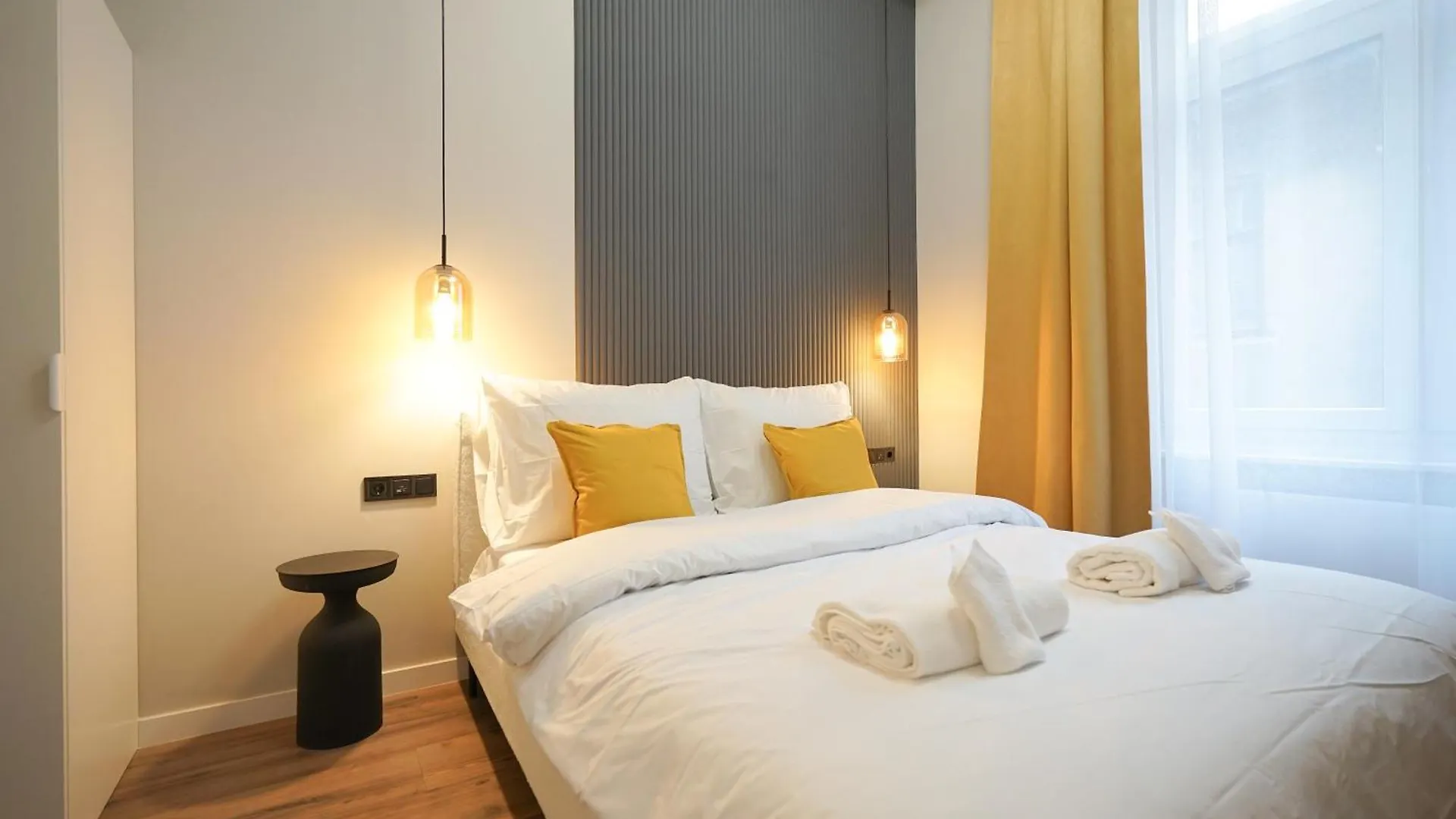 S7 - Sip Downtown Hideaway - Best Location By Bqa Budapest
