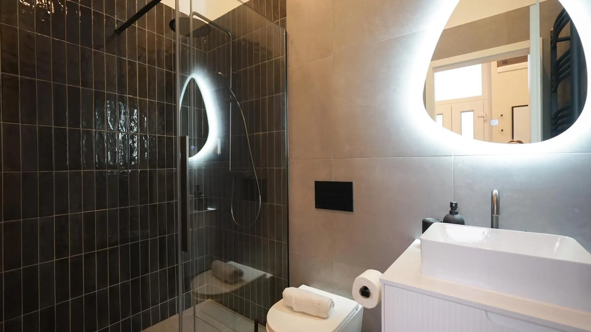 S7 - Sip Downtown Hideaway - Best Location By Bqa Budapest 0*,