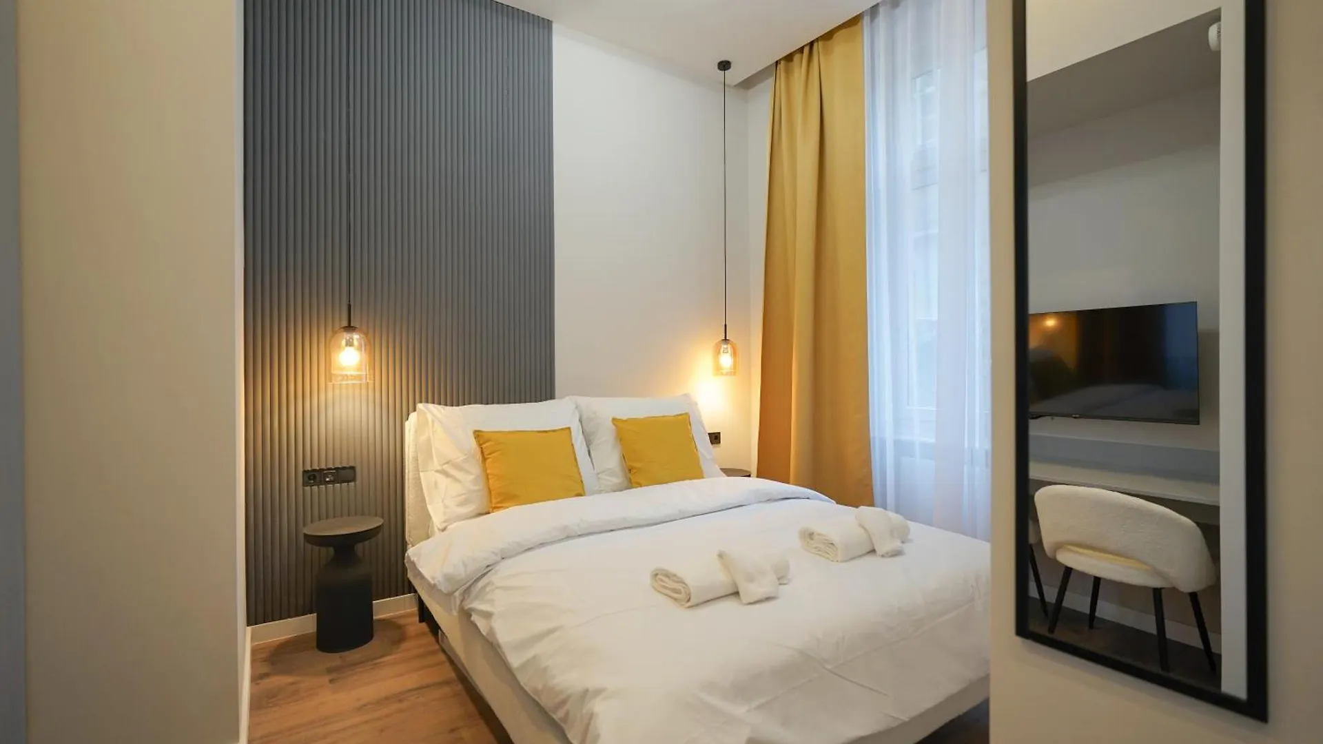 Apartment S7 - Sip Downtown Hideaway - Best Location By Bqa Budapest