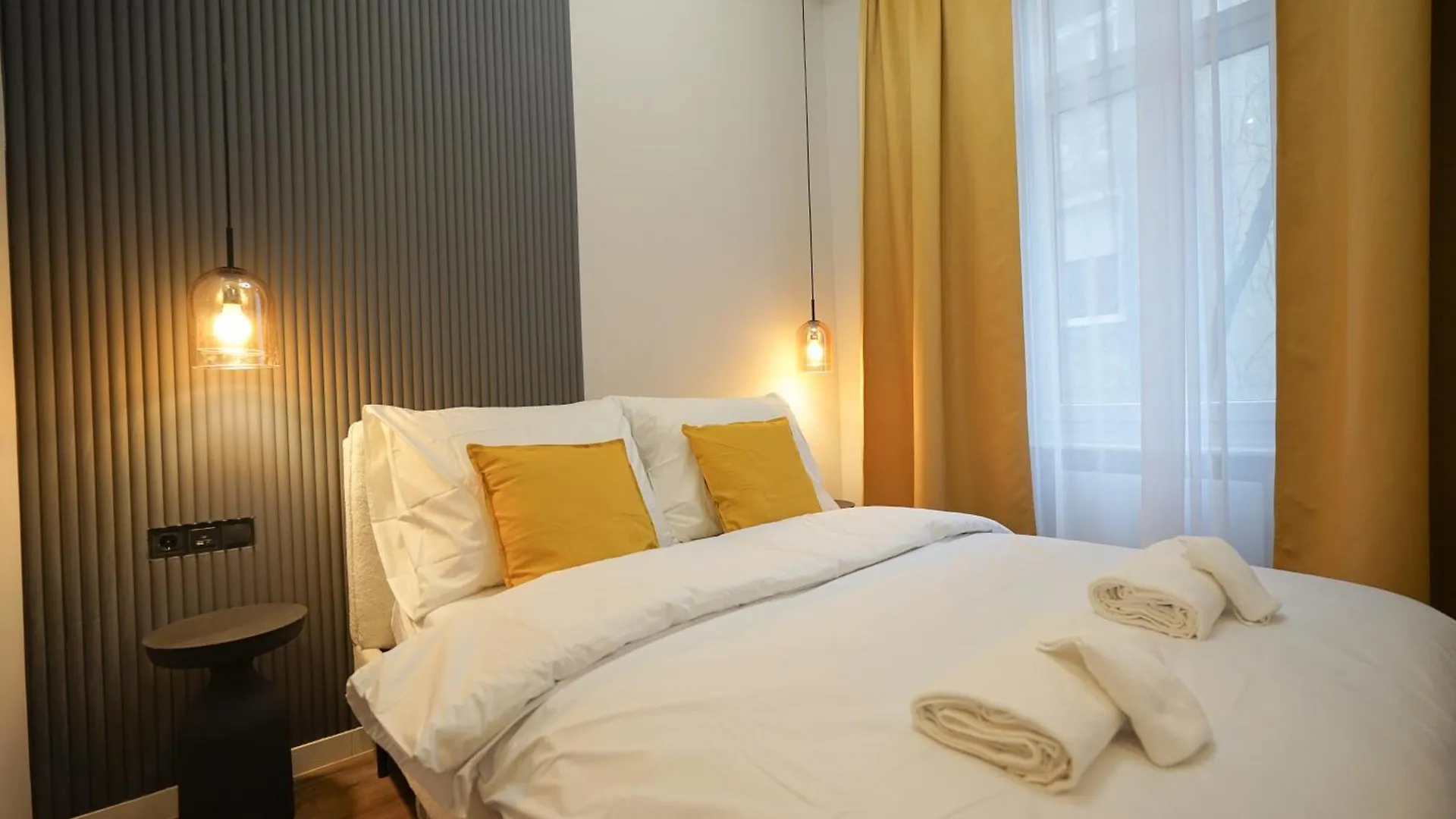 아파트 S7 - Sip Downtown Hideaway - Best Location By Bqa 부다페스트 헝가리